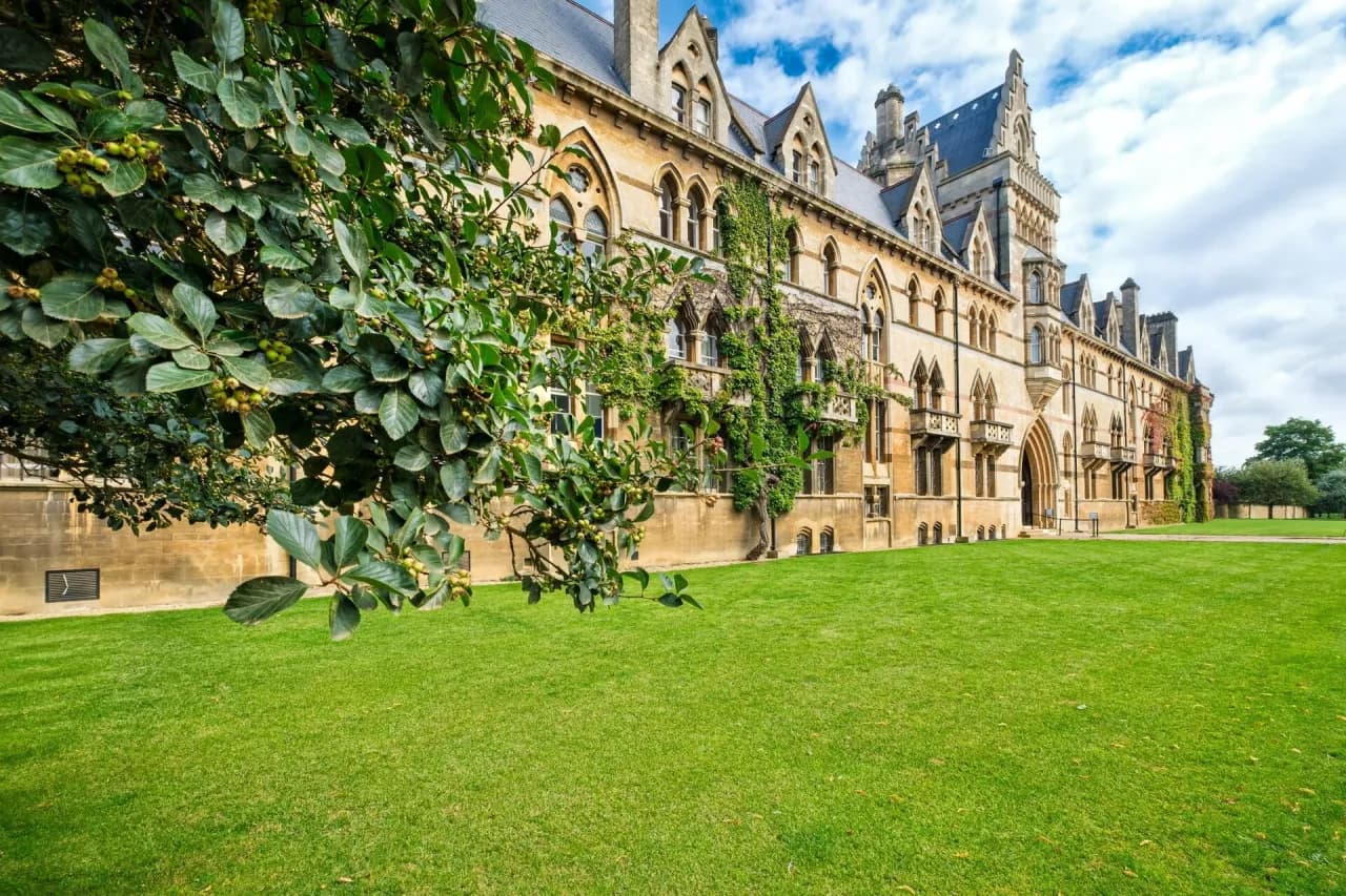 Najlepsze atrakcje w Oxfordzie, które musisz zobaczyć podczas wizyty